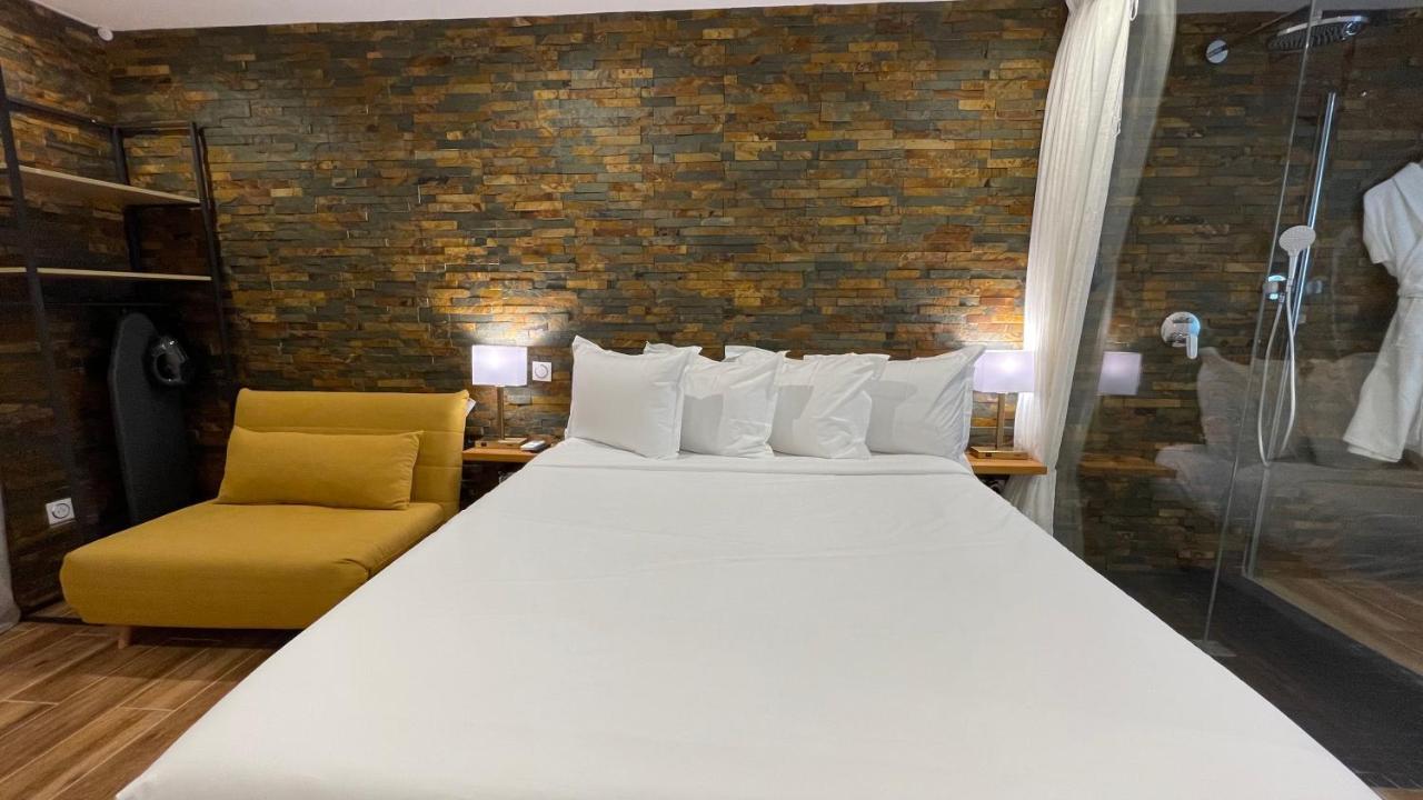 Vue Mer & Rocher - Okavango Blue Studio Ле-Диаман Экстерьер фото