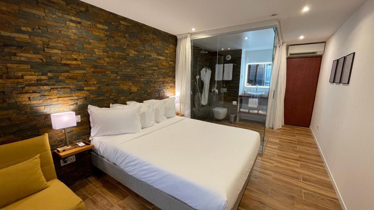 Vue Mer & Rocher - Okavango Blue Studio Ле-Диаман Экстерьер фото